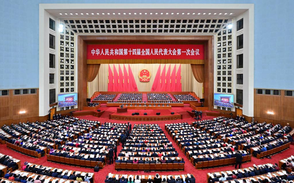 十四届全国人大一次会议开幕会 习近平等党和国家领导人出席大会